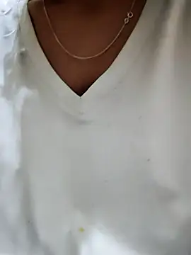 sassyy_poonam (F young) - Face in nude dance