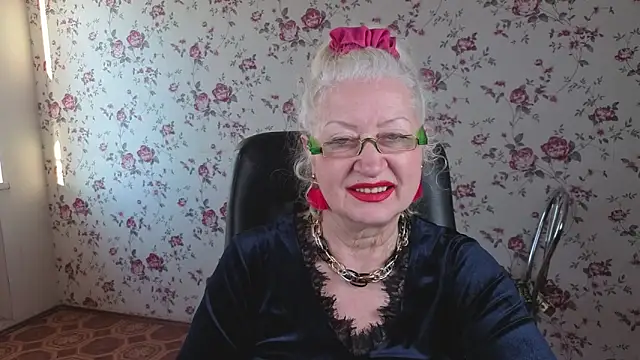 Maya_Mayflower webcam