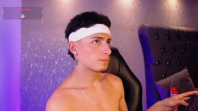 mateomitchell (M twink) - cum explosive 💦💦
