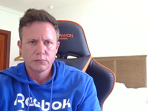 TroyDieselXXX webcam