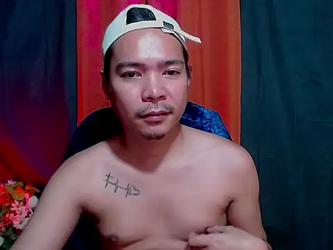 MANIACasianX webcam