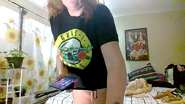 Bored_Grandma webcam