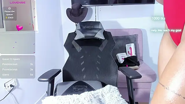 emily_palmeer webcam