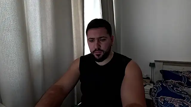 Gold_Alpha_Boy webcam