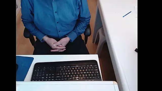 dutchpornking - Dutchpornking's free webcam - UK Sex Cams