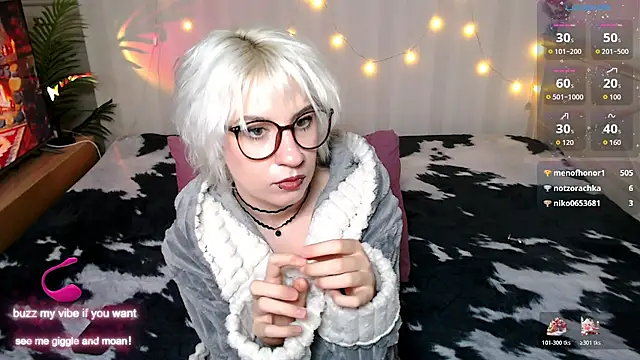 _moonlight_t - _Moonlight_t's free webcam - UK Sex Cams