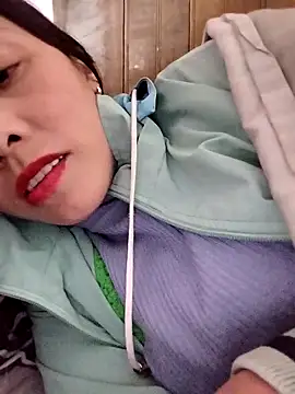 Webcam Model (Sinejdk3) is live