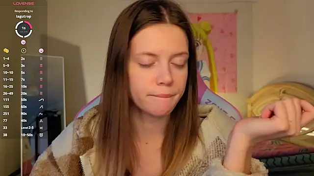 VibeQueenLucy webcam