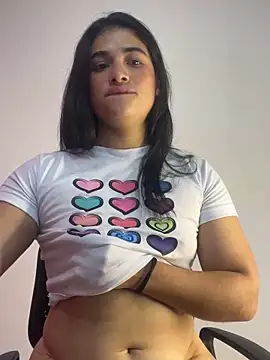 Webcam Model (alice_shyness) is live