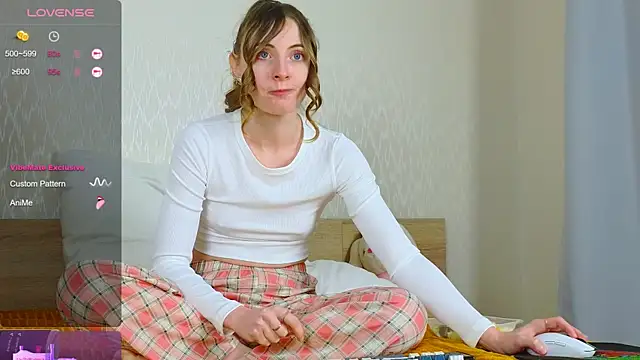 Cowell_Adelina webcam