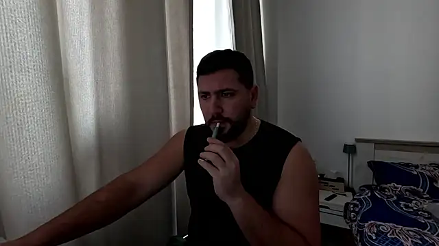 Gold_Alpha_Boy webcam