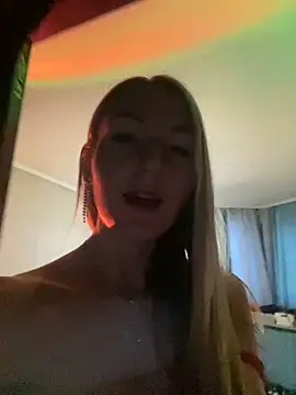 hello_lisha - Hello_Lisha's free webcam - UK Sex Cams