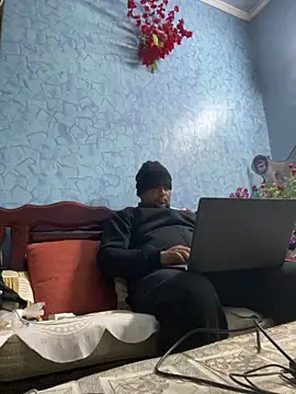 Dick_6inches_Delhi webcam