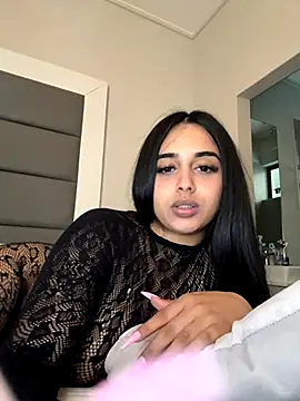 LilMisIndianx