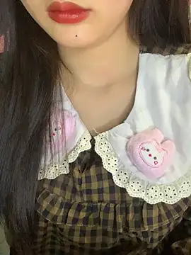 Webcam Model (Linhtruong_) is live