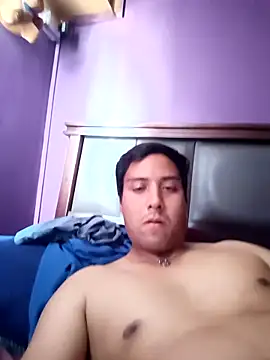 zippingfrittata - ZippingFrittata's free webcam - UK Sex Cams