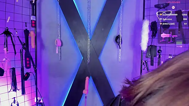 misskara_ariana_bdsm - MissKara_Ariana_bdsm's free webcam - UK Sex Cams