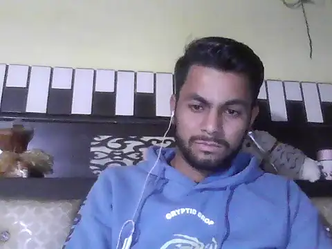 Stubborndesiboy webcam