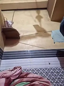 Hot_desi_man12 webcam