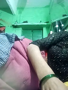 kajalbhabhi44 webcam