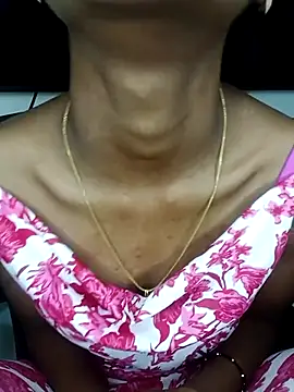 Webcam Model (Marathi_amruta1) is live