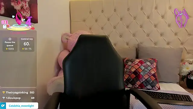 catalehia_moonlightt webcam
