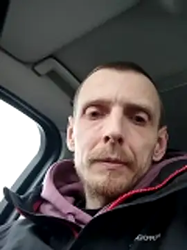 CrookedBunk3527 webcam