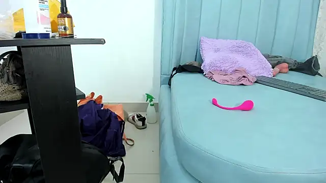 Cleopatra_Trans webcam