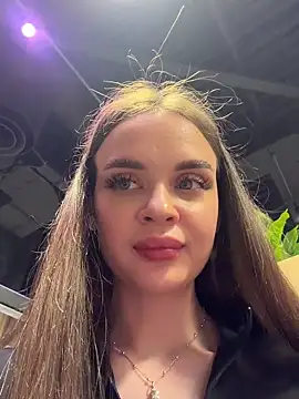 kristirich (F young) - Finger in ass+masturbation