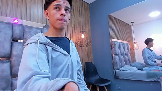 owen__johnson webcam