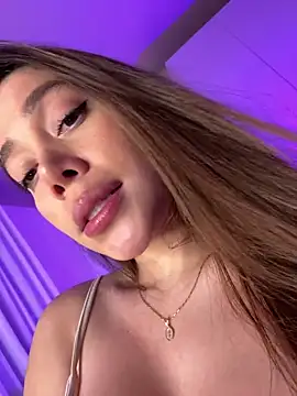 condes_carmen - Condes_carmen's free webcam