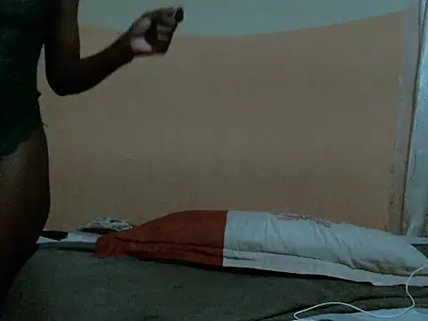 Pretty_miss_devilxxx35 webcam