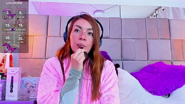 antoneella_jones webcam