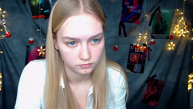 MademoiselleCl webcam