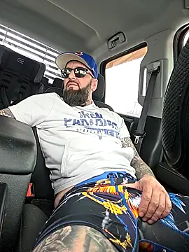 Beardedtattood webcam