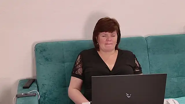 sandra_sunrise - Sandra_Sunrise's free webcam - UK Sex Cams