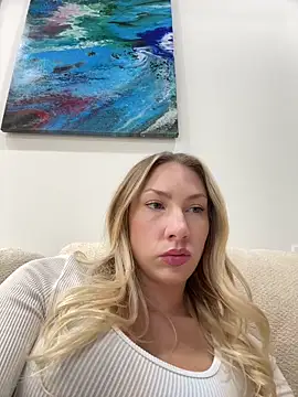 LuisaBecker's Live Sex Cam Show