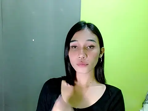 urfucking_khloe1 (T teen) - SELF SUCK AND CUM!!!