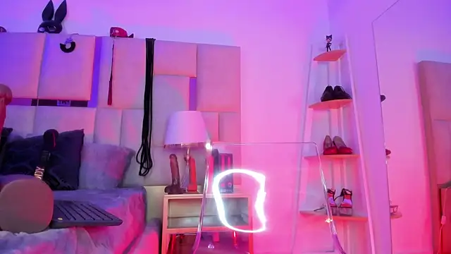 Violett_Sinclair webcam