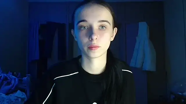 Emilia_Light webcam