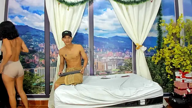 CandyAndMattew webcam