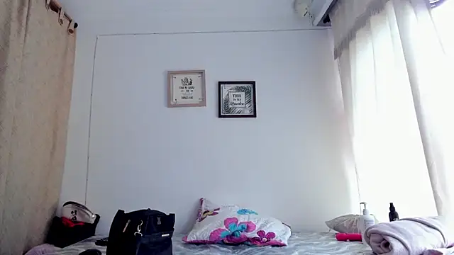 selena_jhonson webcam