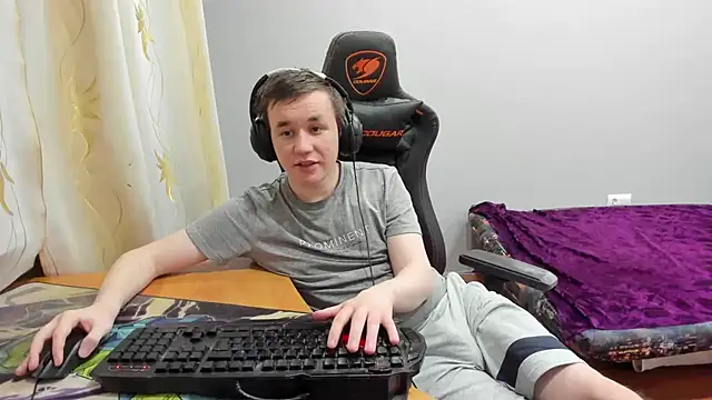 iliaskrislove webcam