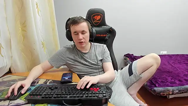 iliaskrislove webcam