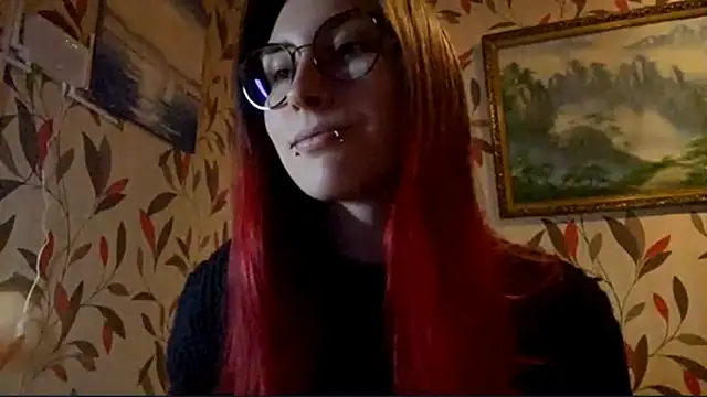 mangledshale - MangledShale's free webcam