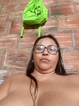 Dirty-Momm-Divorced-Hot webcam