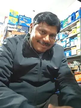 srmotrs (Ask my age) - Test the precum