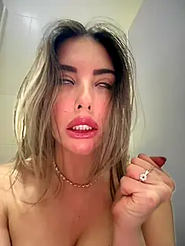 free live cam online Alirawrz