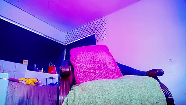bellatrixx_69 webcam