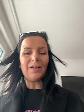 Off__Melonenmandy webcam